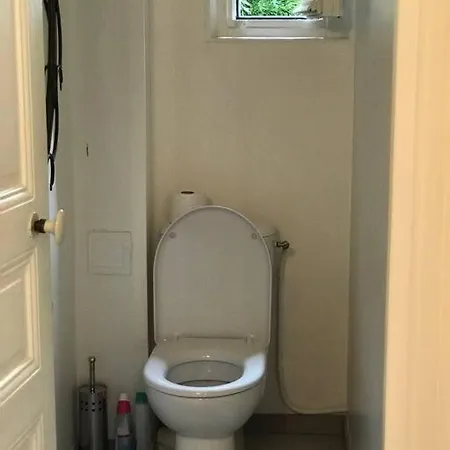 2 Piece 52 M2 Vue Jardin Apartment *